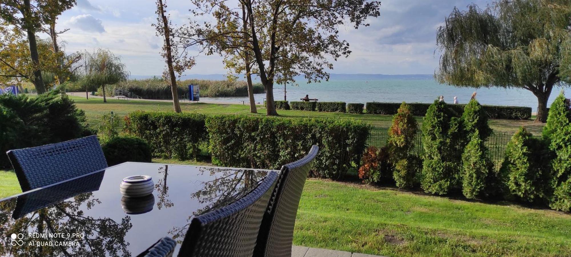 Panorama Gold Wellness Apartman Siofok Bagian luar foto